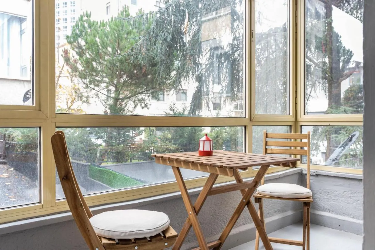 Apartament Exquisite Flat Near Bagdat Street In Kadikoy Stambuł
